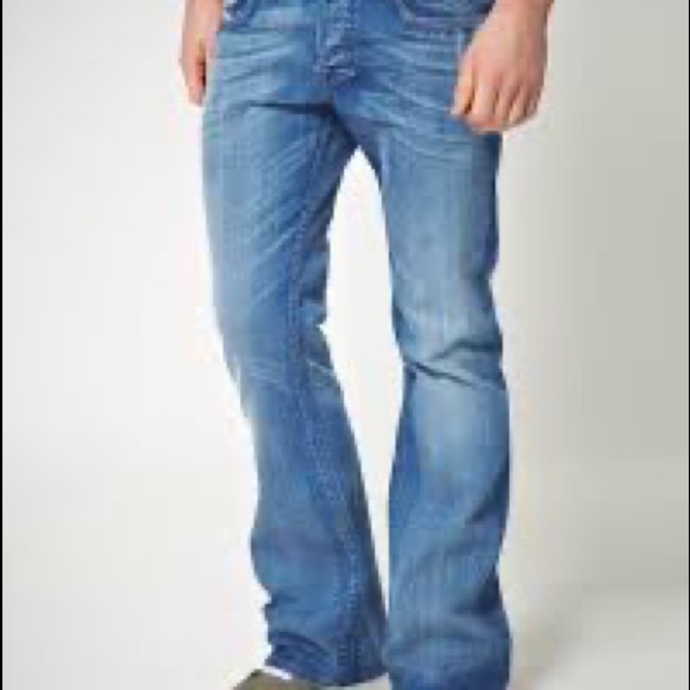 Men’s Diesel Zathan jeans. Bootcut. Size 33W 32L.